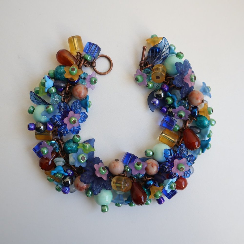 Women's Beaded Cluster Bracelet, Blue Floral Handmade Bracelet